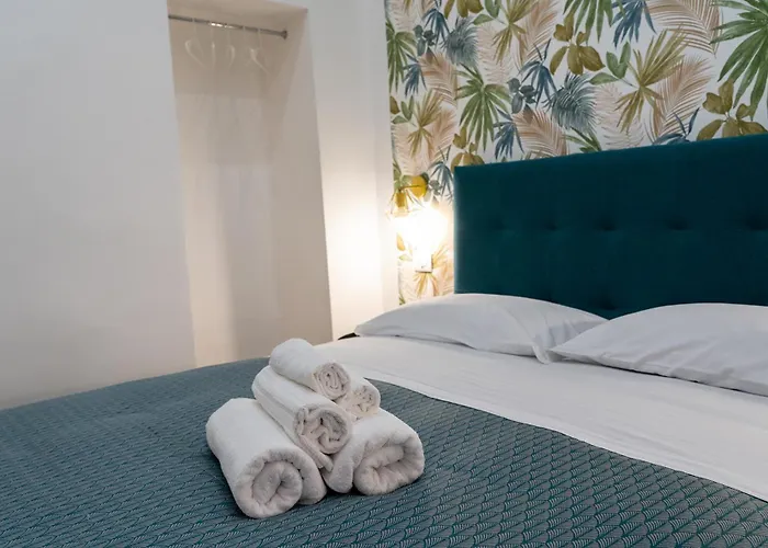 A Casa Di Edel Bed & Breakfast Naples