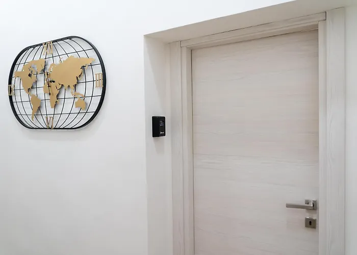 A Casa Di Edel Bed & Breakfast Naples